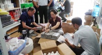 https://vietq.vn/my-pham-gia-khong-ro-nguon-goc-tran-lan-trach-nhiem-thuoc-ve-ai-d234149.html