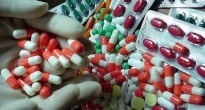https://vietq.vn/thu-hoi-khan-mot-lo-khang-sinh-flucloxacillin-500mg-do-nham-to-huong-dan-su-dung-d242884.html