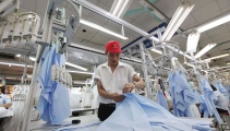 Năng suất và chất lượng - 'chìa khóa' nâng cao sức cạnh tranh cho ngành dệt may Việt Nam