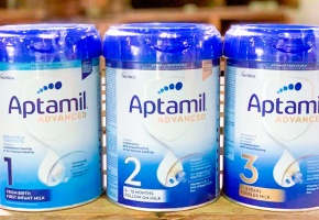 Sữa Aptamil nhiễm độc tố ảnh hưởng thế nào đến sức khoẻ trẻ nhỏ?