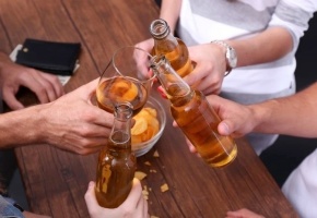 Hiểm họa từ bia rượu giả