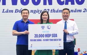 50 năm Vinamilk: Bền bỉ chăm sóc nền tảng cho thế hệ Việt Nam tương lai