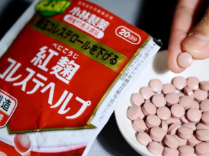Nhật Bản phát hiện thêm 2 chất bất thường trong thực phẩm chức năng chứa gạo men đỏ