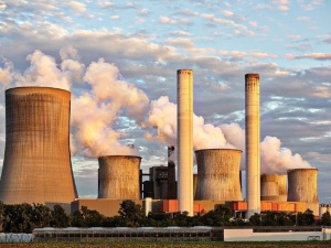 G7 cam kết đóng cửa các nhà máy điện sử dụng than trước năm 2035