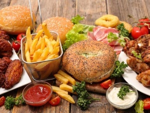 Nghiên cứu quốc tế khuyến cáo sự nguy hiểm của thực phẩm siêu chế biến