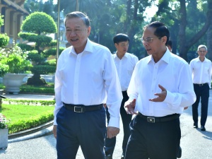 Đổi mới tư duy về đối ngoại, nhận thức về tình hình thế giới, khu vực và vị thế của Việt Nam trong kỷ nguyên mới, kỷ nguyên vươn mình của dân tộc