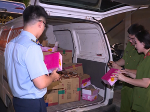 Nguy cơ từ bánh Trung thu trôi nổi: Hàng nghìn sản phẩm bị thu giữ tại nhiều tỉnh, thành