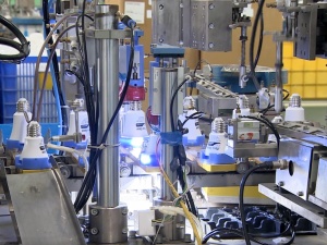 Công nghệ – hạt nhân tạo ra năng suất và năng lực cạnh tranh dài hạn