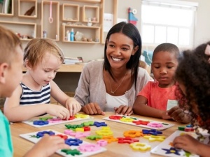 Châu Âu ban hành tiêu chuẩn kiểm soát rủi ro hóa chất trong sản phẩm chăm sóc trẻ em