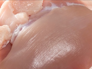 Mỹ thu hồi hơn 6,2 tấn ức gà nướng của Suzanna’s Kitchen do nguy cơ nhiễm Listeria