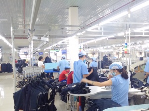 Dệt may trước áp lực tăng trưởng hai con số: Không thể đi tiếp bằng gia công giá rẻ