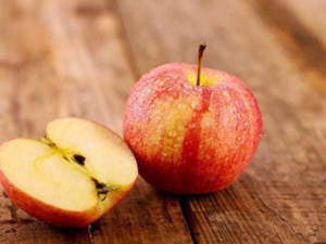 Nghiên cứu mới phát hiện 85% táo châu Âu chứa 'cocktail' hóa chất bảo vệ thực vật