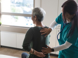 Hệ thống tiêu chuẩn của ASTM góp phần bảo đảm an toàn cho người cao tuổi