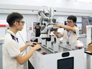 Tìm lực đẩy mới cho tăng trưởng bền vững