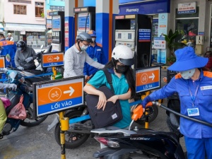 Cảnh báo các nguy cơ với phương tiện khi pha phụ gia vào xăng