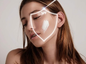 Pháp cảnh báo nhiều kem chống nắng không đạt chuẩn, người tiêu dùng cần thận trọng