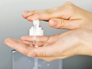 Thu hồi toàn quốc sản phẩm tắm gội Oatrum và Tabame Pro không đạt chất lượng