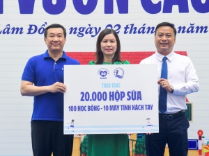 50 năm Vinamilk: Bền bỉ chăm sóc nền tảng cho thế hệ Việt Nam tương lai