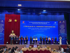 Tây Ninh kết nối doanh nghiệp 27 quốc gia, ký 11 thỏa thuận hợp tác