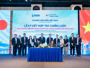 Long Châu hợp lực Santen Nhật Bản, mang các giải pháp nhãn khoa toàn diện đến gần hơn với người Việt 