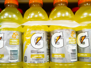 PepsiCo thu hồi 122.000 thùng nước thể thao Gatorade do chất tạo màu không được khai báo