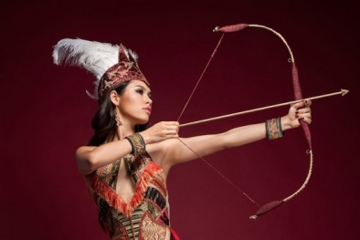 Trang phục dân tộc của Hoàng My gây tranh cãi