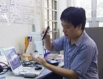 Giáo viên nói gì về bút điện tử của Việt Nam?