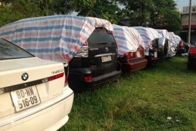 Số phận 25 xe siêu sang gán mác... ngoại giao