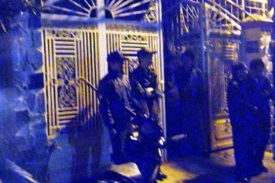 Nữ phó chánh văn phòng chống tham nhũng tự tử