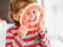 Tăng cường rau quả cho bé yêu