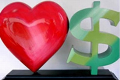 Tiền hay tình dục đem lại hạnh phúc nhiều hơn?