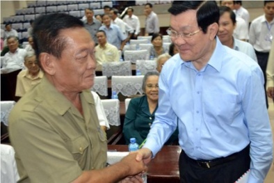 Cử tri muốn "buộc" lãnh đạo tham nhũng từ chức