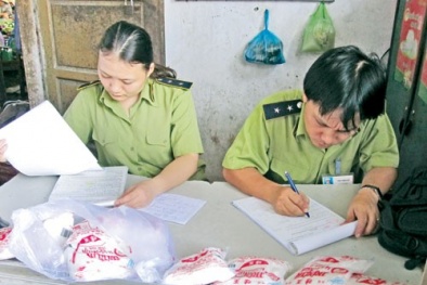 Hoang mang bột ngọt mang nhãn hiệu Trung Quốc