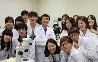 Rào cản thu hút nhà khoa học Việt kiều