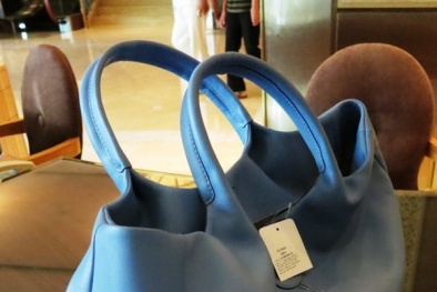 Milano bị tố bàng dởm