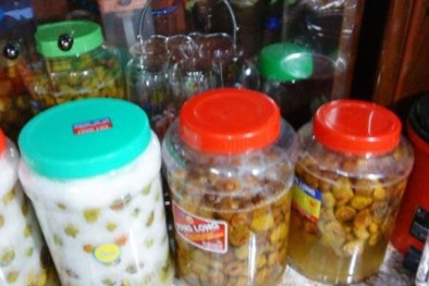 Cảnh giác mua bán quà quê trên 'chợ ảo'