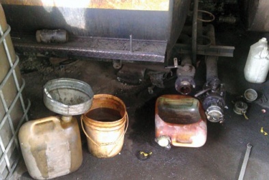 "Phù phép" xăng kém chất lượng bán ra thị trường