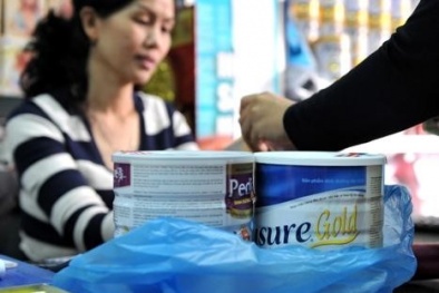 Bóc mẽ thủ đoạn tăng giá sữa của doanh nghiệp