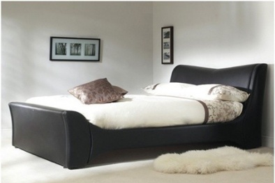 Tăng sức hấp dẫn cho phòng ngủ với giường da