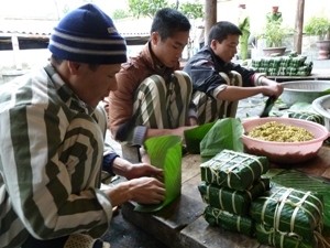 Chuyện đón tết ở trại giam