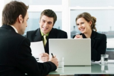 Chồng người nước ngoài muốn lập công ty với vợ tại Việt Nam