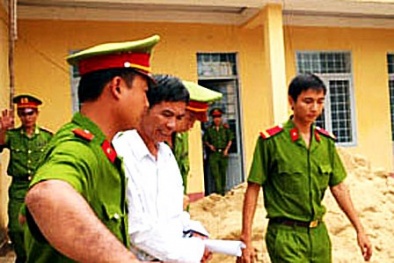 Bắt giam, khám xét nơi làm việc nhiều cán bộ Sở Tài chính