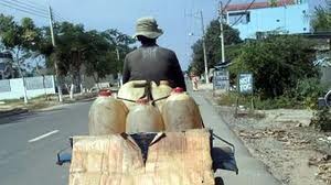 Không để xăng dầu thẩm lậu qua biên giới