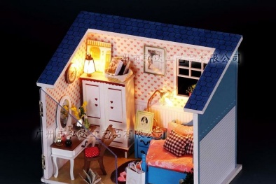 Đua nhau mua nhà mô hình búp bê tặng bạn gái