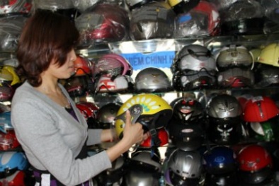 Ngày mai, thực hiện trợ giá đổi mũ bảo hiểm tại Hà Nội