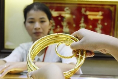 Phập phù chất lượng vàng nữ trang