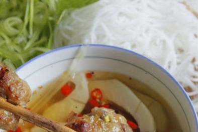 Bún chả nướng ngày cuối tuần