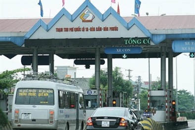 Quốc lộ 1 chi chít trạm thu phí