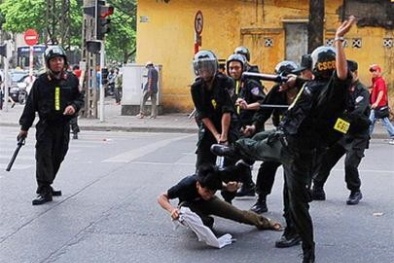 Điều tra vụ cảnh sát cơ động bị tố đánh dân