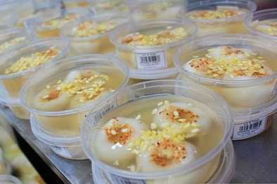 Người Hà Nội bình dị với “bánh trôi bánh chay”